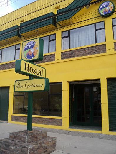 Hostal Don Guillermo Puerto Natales Esterno foto