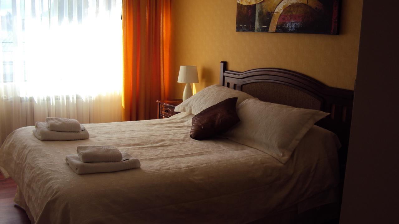 Hostal Don Guillermo Puerto Natales Esterno foto