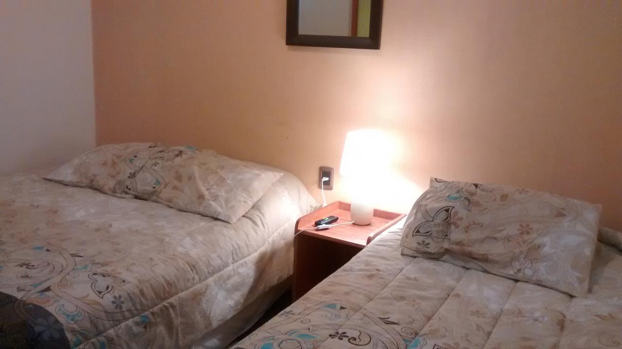 Hostal Don Guillermo Puerto Natales Esterno foto