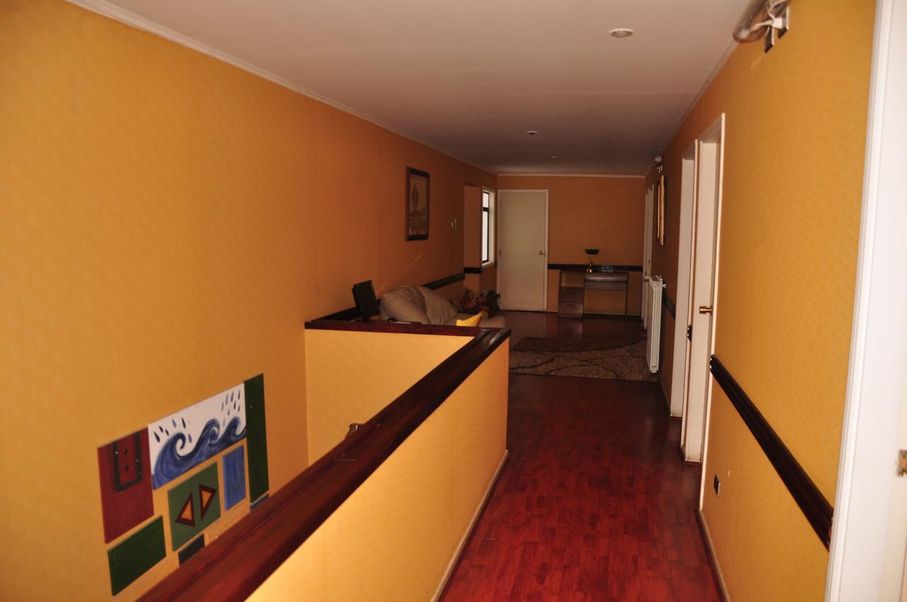 Hostal Don Guillermo Puerto Natales Esterno foto