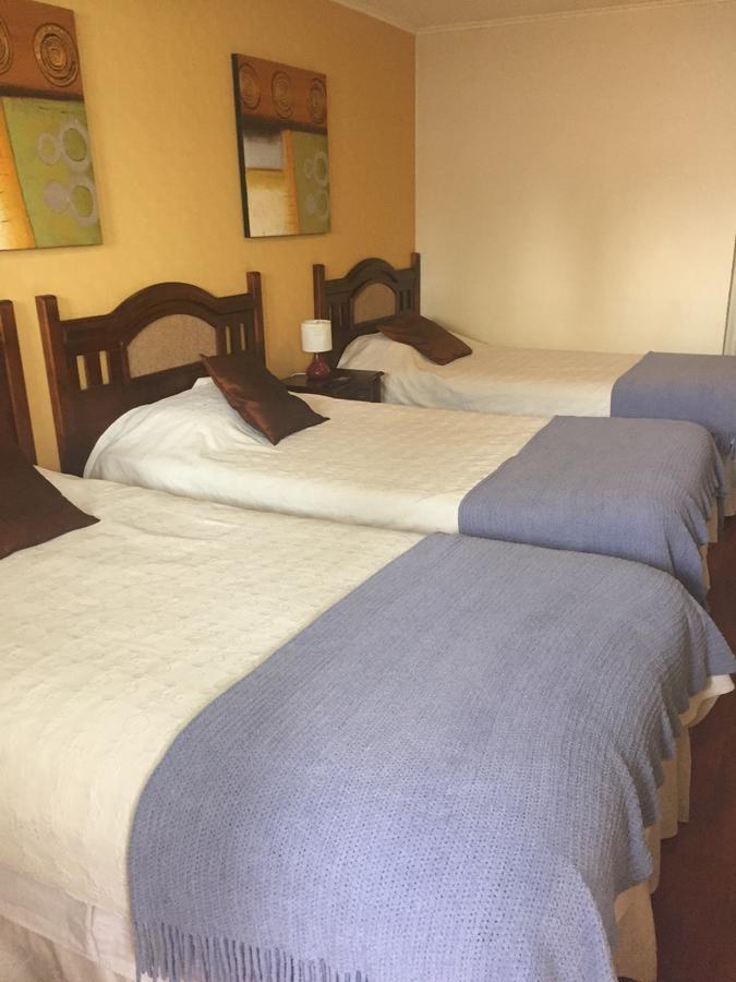 Hostal Don Guillermo Puerto Natales Esterno foto